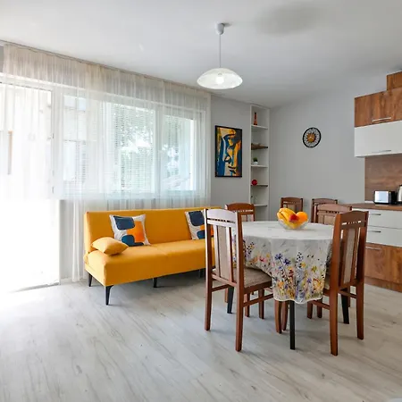 Апартаменты Modern Escape *